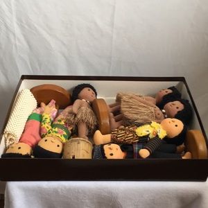 Littler World Dolls Collection 7pc accessories collectors dolls